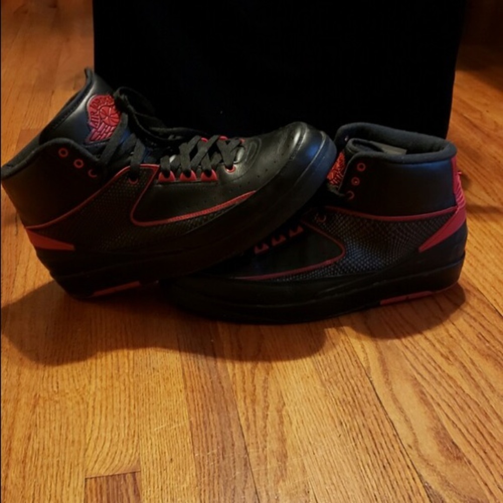 Jordan 2 alternate 87 size 10.5